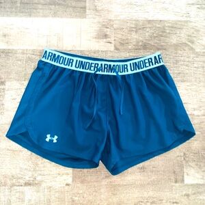 Womens Under Armour Shorts Size Medium